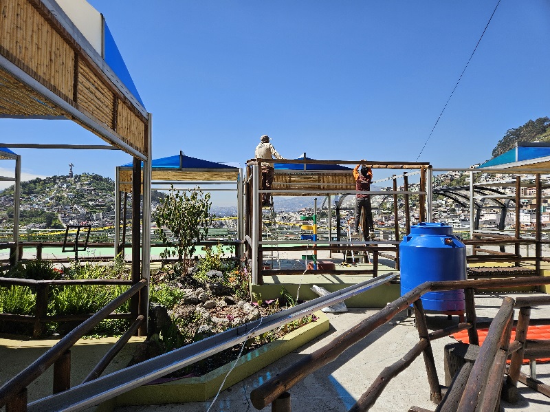 En Yaku se construye el “Refugio de la Nube”