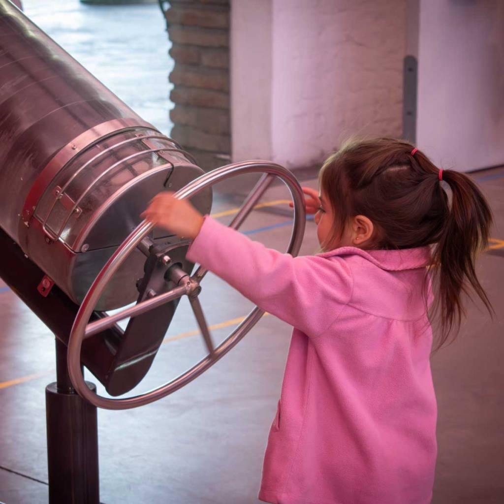 MIC-MATCH: ciencia, amor y mucho humor