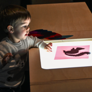 A jugar: con luz y sombra en Awawa